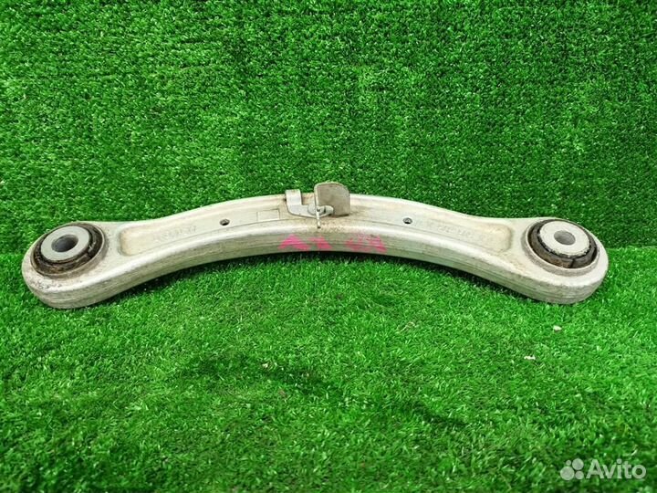 Рычаг задний поперечный верхний левый Audi Q7 (4L