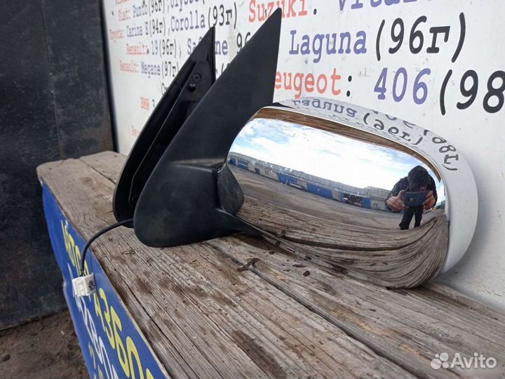 Зеркала Mazda Tribute левый руль 2005 Цена2шт