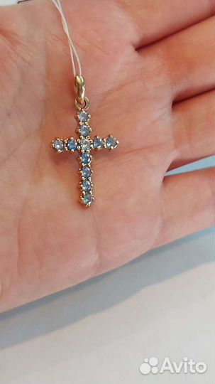 Крест золотой