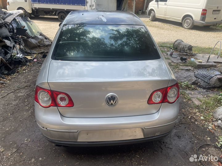 В разборе Volkswagen Passat B6 2008г 1.8T