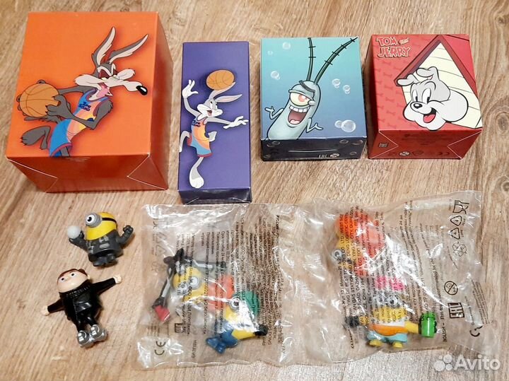 Игрушки хеппи мил макдональдс спанч боб том и джер