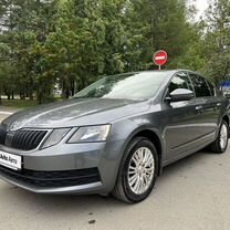 Skoda Octavia 1.6 AT, 2017, 92 000 км, с пробегом, цена 1 695 000 руб.