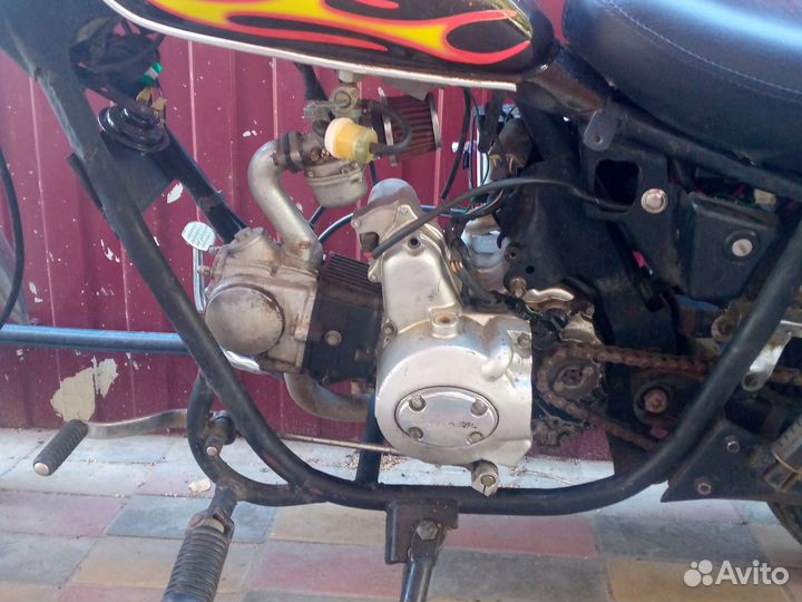 Мопед Чоппер на ходу