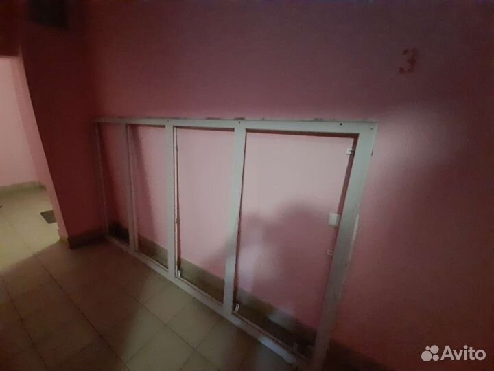 Оконная рама пластиковая