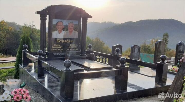 Памятники, памятники из гранита