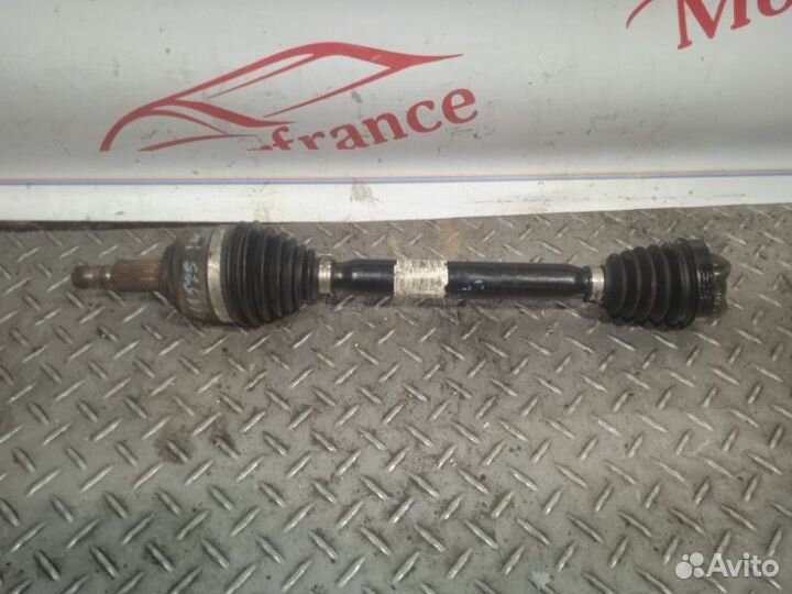 Привод передний правый Renault Laguna 3