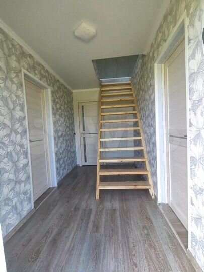 Дом 85 м² на участке 8 сот.