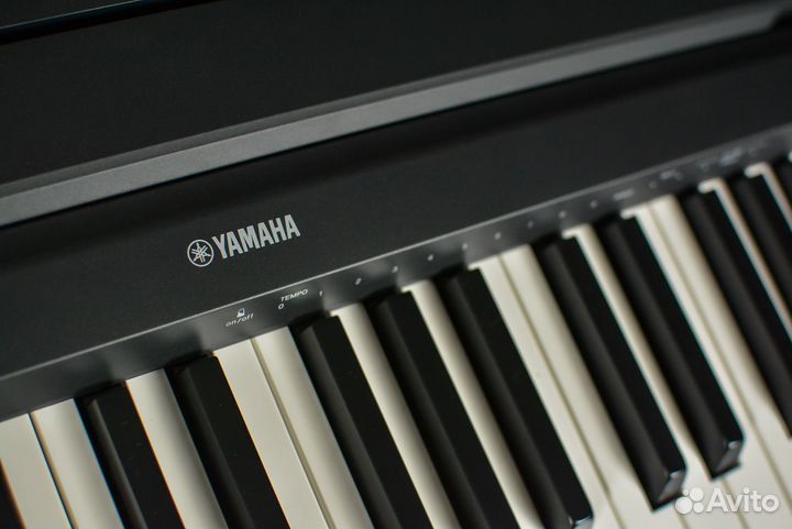 Цифровое пианино Yamaha P 48B + Аксессуары