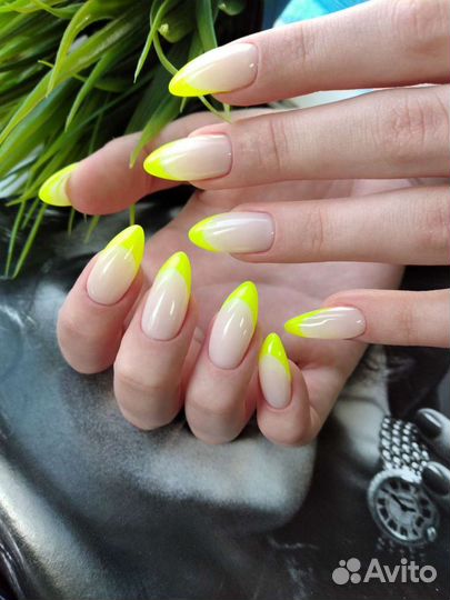 Маникюр, педикюр