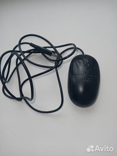 Компьютерные мышки и проводную клавиатуру