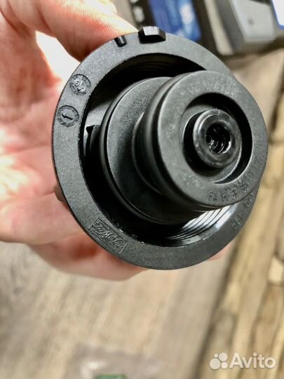 Крышка расширительного бачка Freelander2