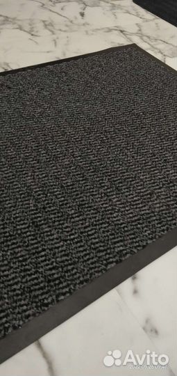 Новый придверный коврик