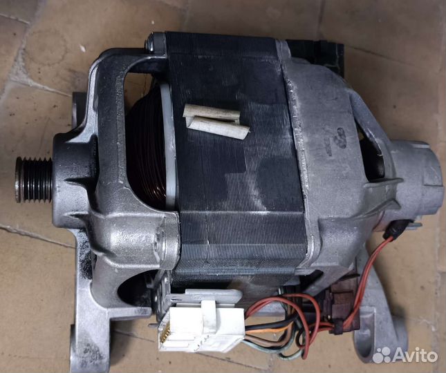 Двигатель стиральной машины