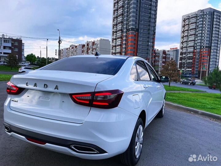 LADA Vesta 1.6 МТ, 2024, 40 км