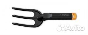 Посадочная вилка Fiskars 137030