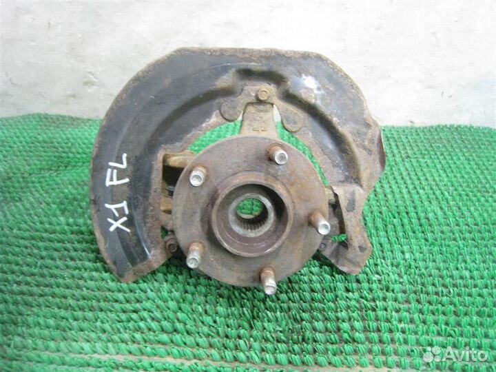 Кулак передний левый Mazda 3 (BL) 2010