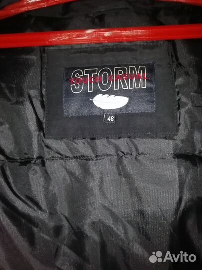 Пуховик 46 размера новый