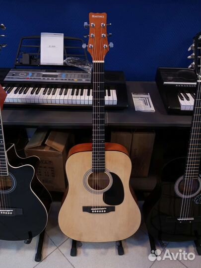 Гитара Martinez