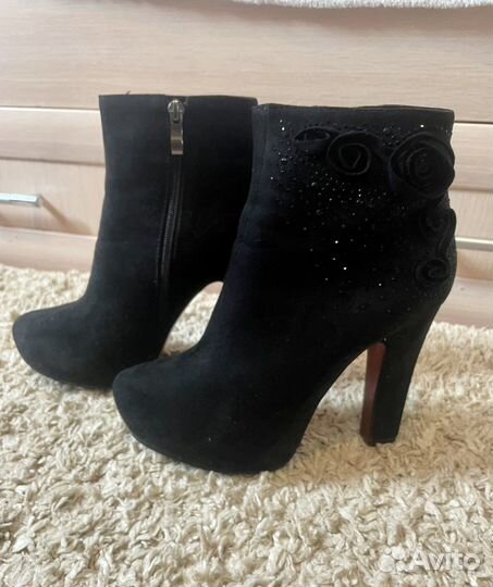 Ботинки 37