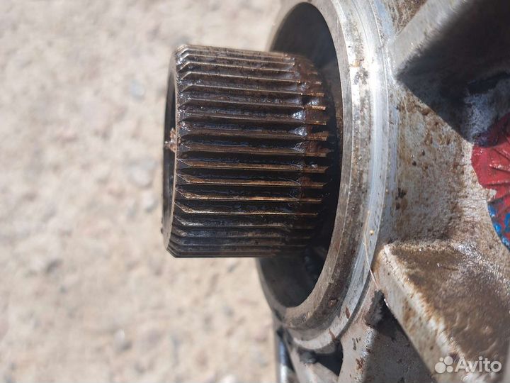 Раздатка 473003B200 Киа Соренто 2 XM