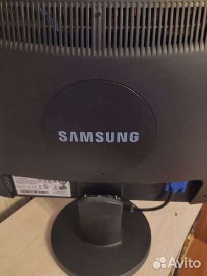 Монитор Samsung syncmaster743