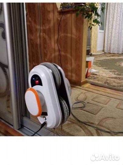 Робот для мытья окон