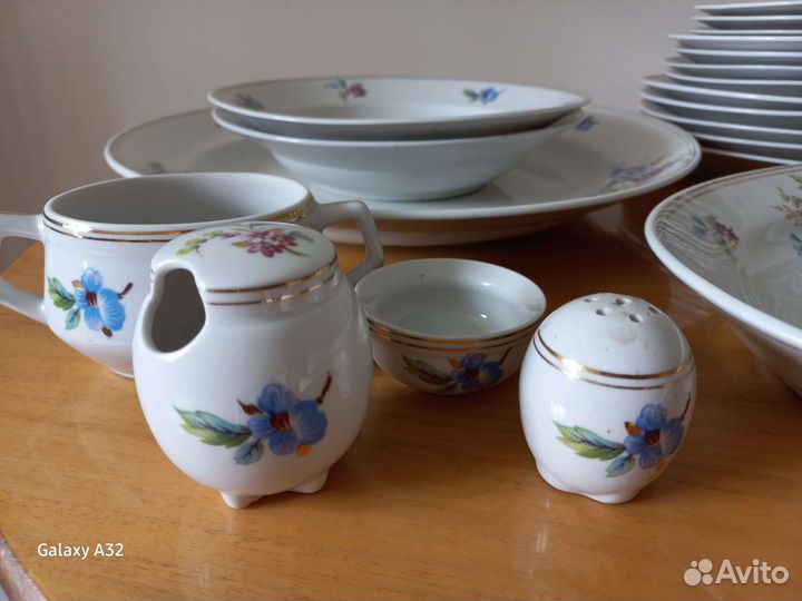 Столовый сервиз дулево