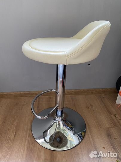 Стул высокий барный