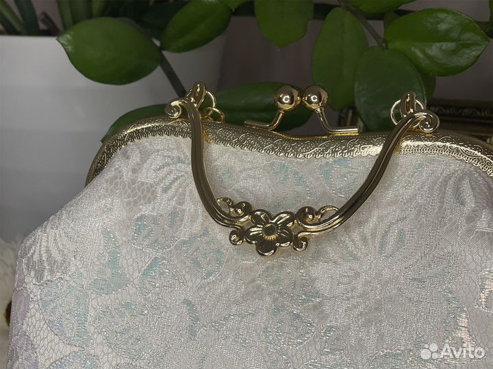 Сумка женская с фермуaром новая