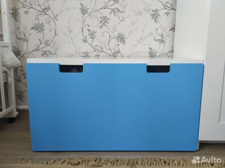 Скамья IKEA с отделением для игрушек