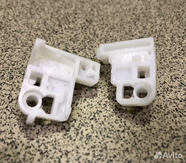 Clip-RM1-7269 - Защёлки крышки HP CP1025/M175/176