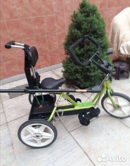 Велосипед трёхколёсный для детей с ограниченными в