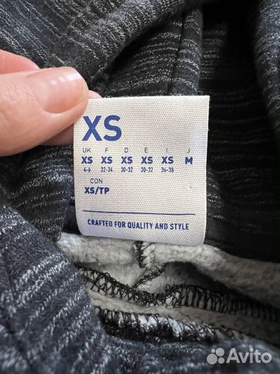 Утепленный спортивный костюм reebok женский