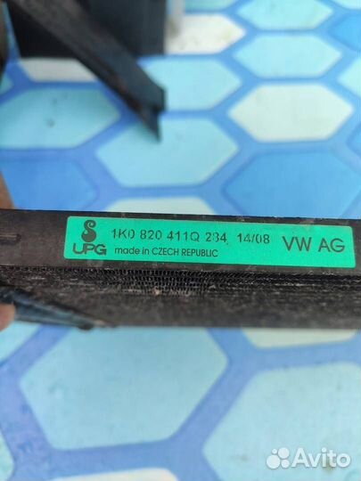 Радиатор кондиционера 1K0820411Q