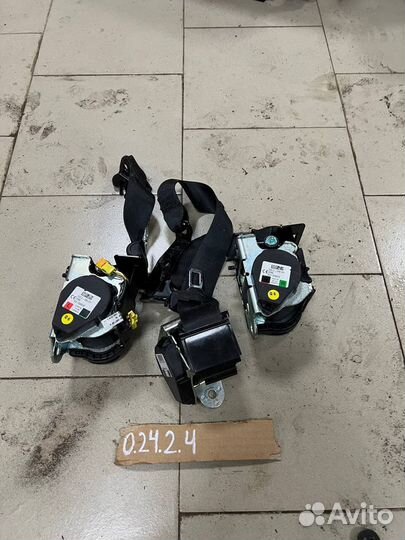 Ремень безопасности задний Mercedes e w213