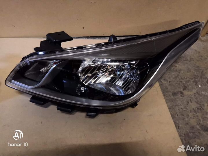 Kia Rio 4 Киа рио 2017 фара