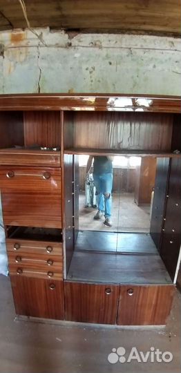 Шкаф сервант бу