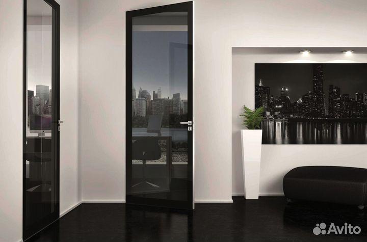 Дверь стеклянная межкомнатная