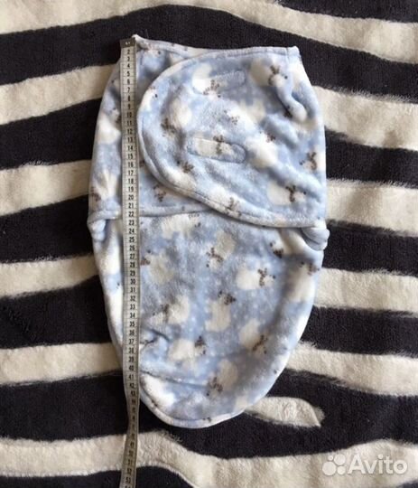 Продам комбинезоны на малыша размер 56-62