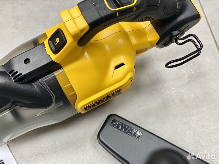 Аккумуляторный пылесос dewalt DCV501LN