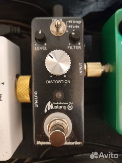 Гитарная педаль перегруза mustang