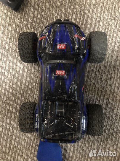 Машина на радиоуправлении 1 10