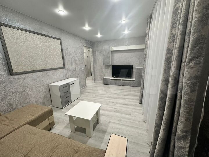 2-к. квартира, 52 м², 5/10 эт.