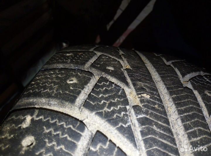 Gislaved Euro Frost 5 205/65 R15 94T