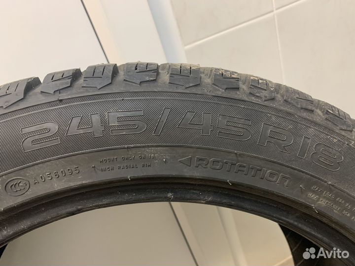 Nokian Tyres Hakkapeliitta 9 245/45 R18