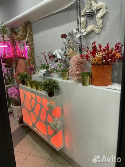 Продам готовый бизнес магазин цветов