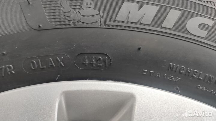 Michelin X-Ice North 4 205/60 R16 96T