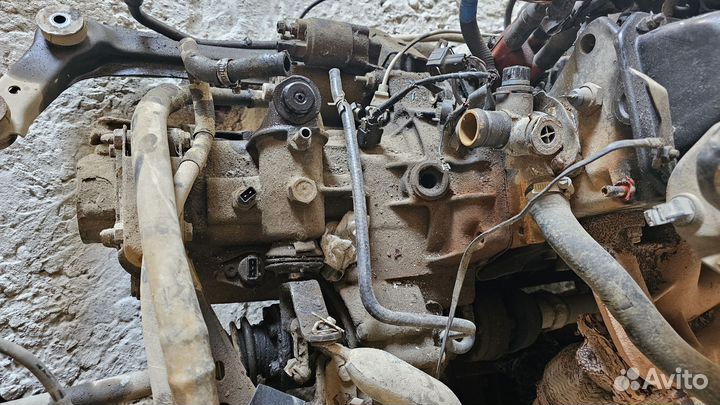 Двигатель с коробкой