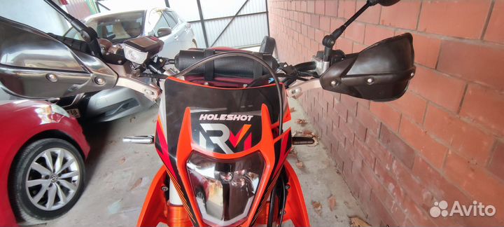 Regulmoto Holeshot
