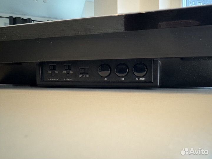 Аркадный стик Hori Fighting Edge